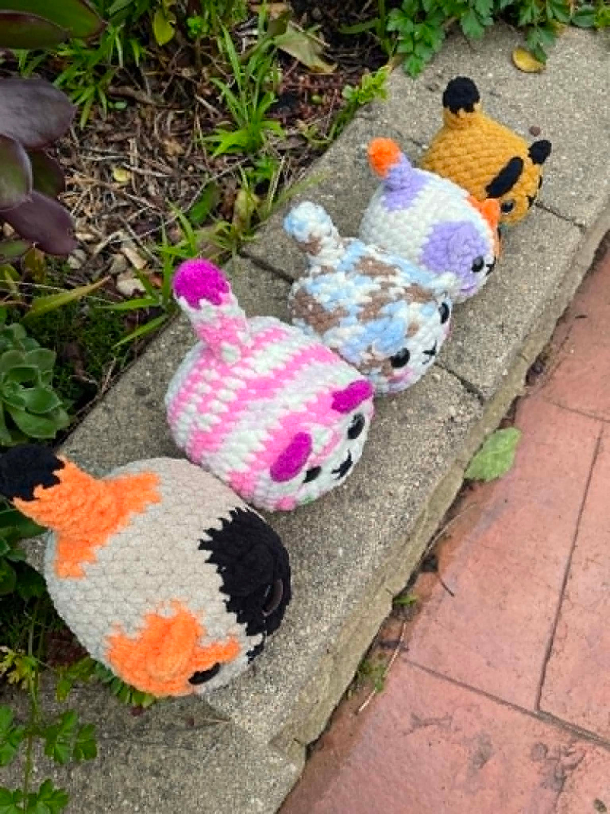 Loaf Cats and Loaf Kittens